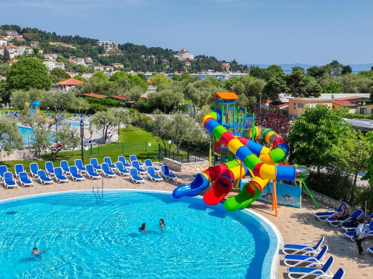 Hotel Narcis - Maslinica Hotels & Resorts Rabac Exterior foto